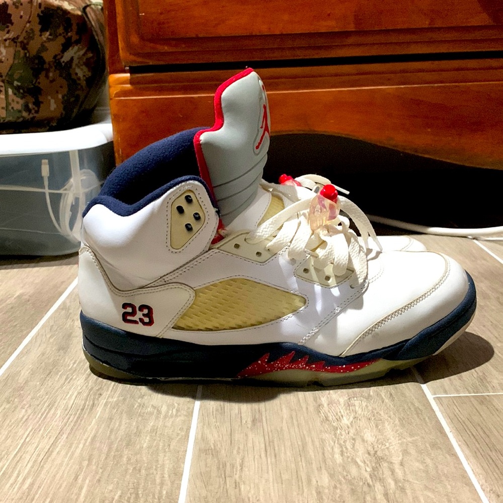 Jordan “Independence Day” 5s